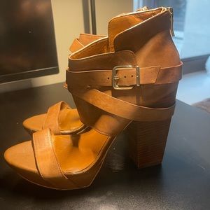 BCBG Wedges